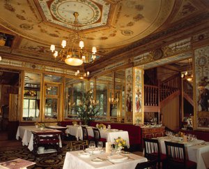 18. yüzyılda gerçekleştirilen Palais Royal