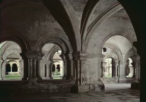 Bölüm evinden manastırın iç görünümü by French School