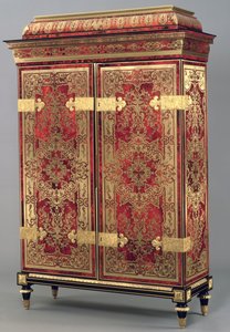 Louis XIV Armoire, c.1710 (pirinç kaplamalı kırmızı kaplumbağa kabuğu)