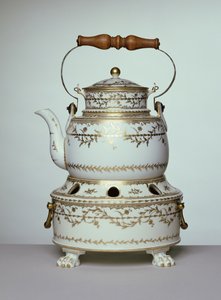 Louis XVI porselen su ısıtıcısı ve sehpa, Paris