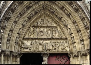 Kuzey transept portalı, İsa