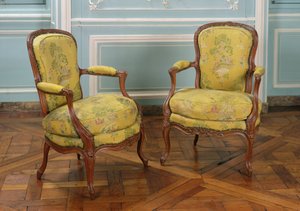Louis XV koltuk, 1723-74 (ahşap)