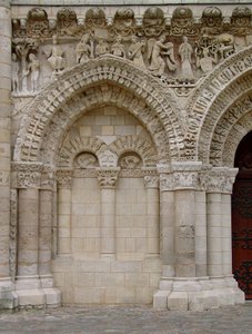 Batı Cephelerinden Portal by French School