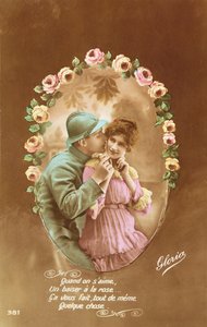 Bir Fransız askerini ve sevgilisini gösteren kartpostal, 1914-18 (renkli fotoğraf) by French School