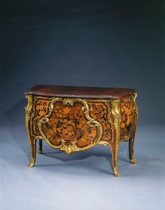 Royal Louis XV şifonyer, c.1757 by French School