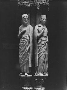 Philippe Hurepel heykelleri (1200-34) Kont de Clermont ve karısı Mahaut (d.1260) Kontes de Boulogne et de Dammartin, Kuzey Portalı