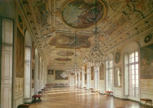 Robert de Cotte (1656-1735) tarafından tasarlanan La Belle Inutile olarak bilinen galerinin görünümü c.1700 by French School