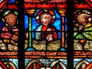 Bir Diriliş sahnesini gösteren w0 penceresi: Emmaus