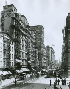 Broadway, New York, Bond Street