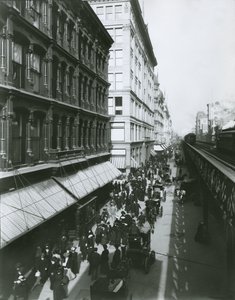 New York City, 23. ve 18. Caddeler Arasında Altıncı Cadde