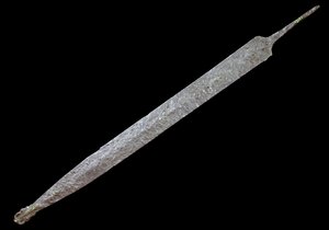 Galya Sanatı: Demir Spee, Demir Çağı (MÖ 400). Eski Eserler Müzesi, Saint Germain en Laye. by Gaulish