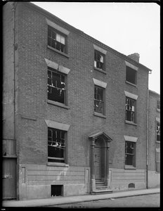 Şapel Evi, Şapel Evi Caddesi, Deritend, Digbeth, Birmingham, 1941. by George Bernard Mason