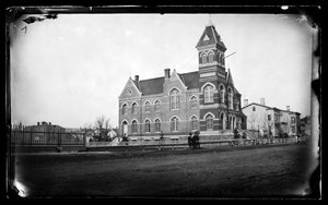 Belediye Binası, Flatbush, Brooklyn, c.1872-87 (ıslak-kolodion negatif)