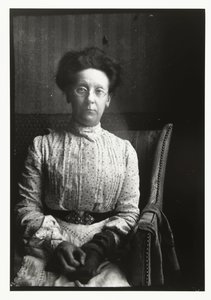 Fotoğrafçının kız kardeşi Margaretha Breitner