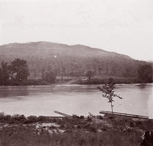Tennessee Nehri üzerinde görünüm, yaklaşık. 1864. by George N. Barnard