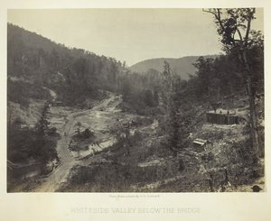 Köprünün altındaki Whiteside Vadisi, 1864. by George N. Barnard