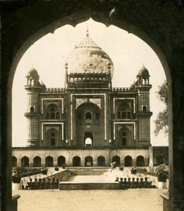 Safdarjungs Mezarı, Delhi, Hindistan, c1909. by George Rose