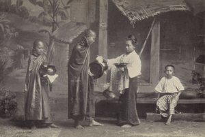 Burma: Dilenciyle birlikte Pongyi (s/b fotoğraf) by Georges Bertin Scott