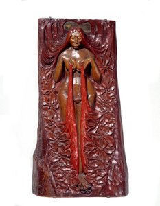 Georges Lacombe (1868-1916) 1895 Sun tarafından çok renkli maundan Isis Bas kabartması. 1,11x0,62 m Paris, Orsay Müzesi
