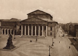Munchen / Münih: Nationaltheater (siyah-beyaz fotoğraf)