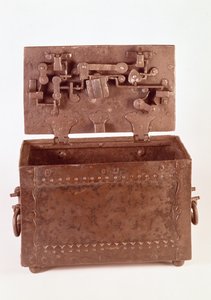 Karmaşık kilitleme sistemini gösteren tabut (demir) by German School