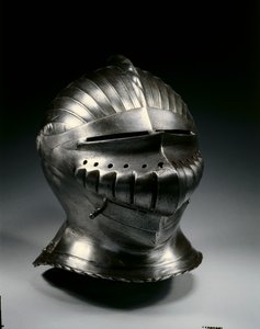 Maximilian tarzında yakın kask, c.1510-30 by German School