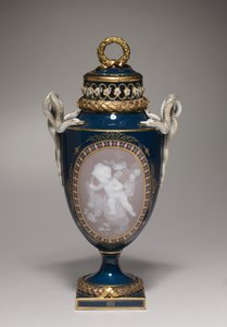 Kapalı Vazo, Meissen Porselen Fabrikası, Almanya, 1881 by German School