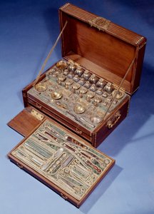 Seyahat Cerrahisi ve Eczane Kiti. 1640. Augsburg. Dekoratif Sanatlar, Paris. by German School