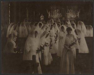 Lekesiz Gebelik Bayramı by Gertrude E. Mann
