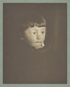 Bir çocuğun portresi by Gertrude Käsebier