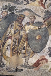 Roma sanatı: “Büyük avlanma kısmı” mozaiğinin detayı. Av sırasında bir lord. 315-350 AD. Piazza Armerina, Villa Romana del Casale. Sicilya, İtalya.