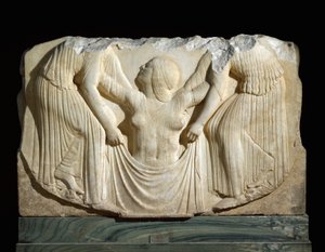 Yunan Sanatı: “”Saatlerin desteklediği dalgalardan çıkan Venüs'ün doğuşu”” Ludovisi'nin Trone Rölyefi, Locri'den. MÖ 460-450 - Museo Nazionale Romano (Palazzo Altemps) - Magna Graecia (Büyük Yunanistan): Ludovisi Tahtı; Afrodit'in doğuşu -  by Greek
