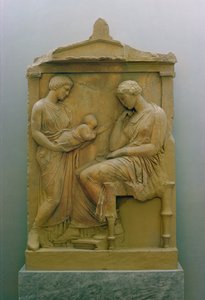 Oturan bir kadına bir bebek tutan bir hizmetçiyi tasvir eden cenaze dikilitaşı (mermer) by Greek School