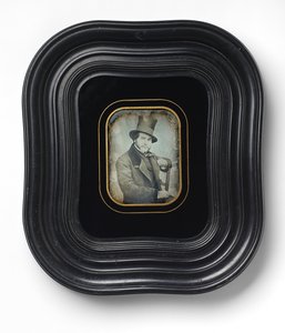 [Bir Beyefendi, muhtemelen Frédéric Brisson] by Gustave Le Gray