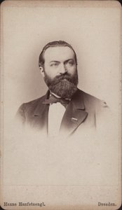 Çellist ve besteci Friedrich Grützmacher