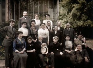 Aile portresi by Henri Chouanard