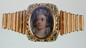 Altın bir bilezikte Kraliçe Victoria