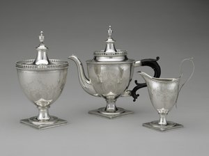Çaydanlık, Şekerlik ve Kremalık by Henry Lupp
