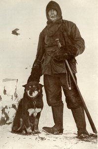 CH Meares ve Osman, Köpeklerin Önderi, 28 Ağustos 1911, 1913 by Herbert Ponting