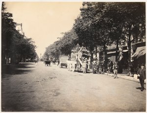Paris'te bir bulvarda omnibüs, 1890 dolayları (s/b fotoğraf) by Hippolyte Blancard