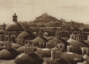 Meksika: Piramide de Cholula (b/w fotoğraf) by Hugo Brehme