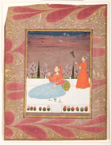 Elinde bir chauri olan bir görevliyle terasta oturan kadın, c.1735 (kağıt üzerinde opak wc ve altın rengi) by Indian School