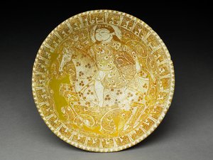 Atlı ve Sözde Kufi Yazılı Kase (parlak sırlı fritware) by Iranian School