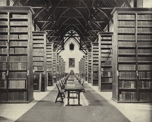 The Library, Maynooth College (s/b fotoğraf) by Irish Photographer