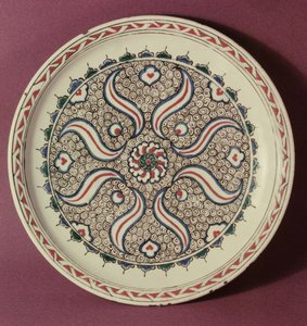 Alev desenli tabak, İznik, Türkiye
