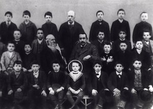 Benito Mussolini bir l