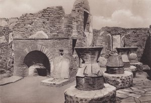 Fırın ve Değirmenler, Owen ve Değirmen by Italian Photographer