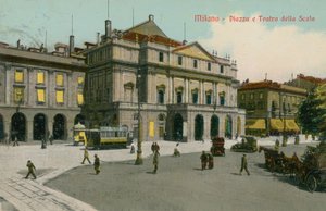 Milano - Piazza ve Teatro alla Scala. 1913 yılında gönderilen kartpostal. by Italian Photographer