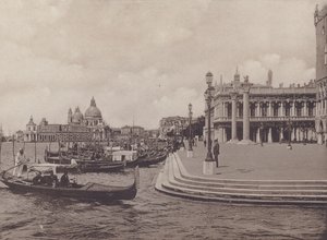İskele, Dalla Riva Degli Schiavoni (s / b fotoğraf) by Italian Photographer