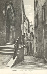 Perugia: Kilise ve Via S. Agata (b/w fotoğraf) by Italian Photographer